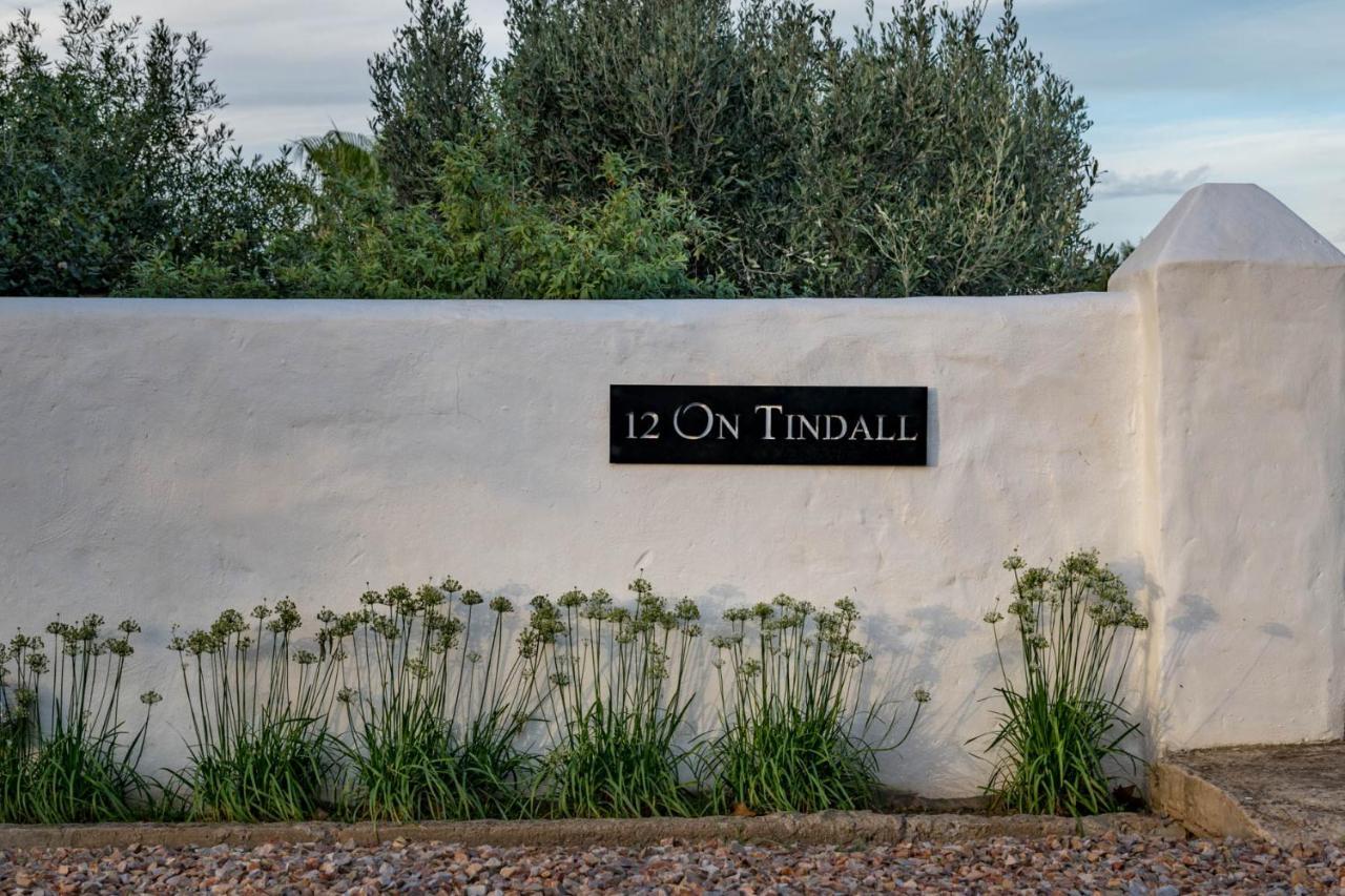 12 On Tindall McGregor Eksteriør bilde